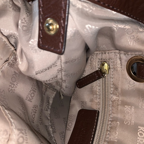 Michael Kors Animal Print Purse - Picture 7 of 8